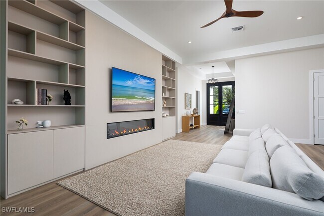 Building Photo - 1257 11th Ct N