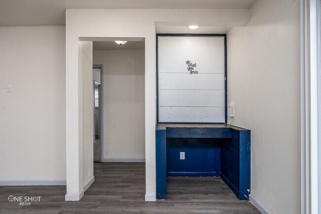 Building Photo - 3181 Sherry Ln