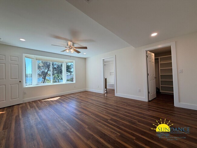 Building Photo - Waterfront 3 Bedroom Home Near E. John Sims Parkway in Niceville!