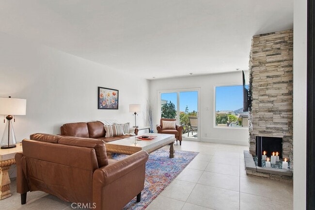 Building Photo - 33925 Faeroe Bay