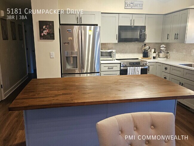 Building Photo - 5181 Crumpacker Dr