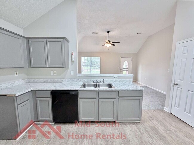 Building Photo - 4473 Cleopatra Cove N