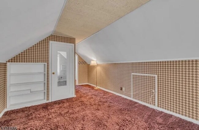 Building Photo - 1308 Sunnyfield Dr