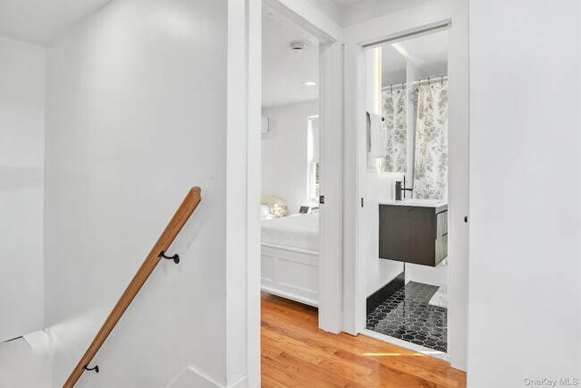 Building Photo - 159 Southside Ave