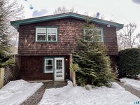 Building Photo - 133 Boston Post Rd