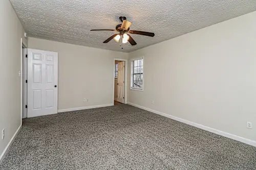 Building Photo - 3697 Ashley Woods Dr