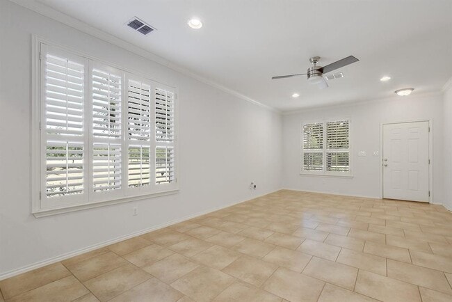 Building Photo - 1209 Salem Park Ct
