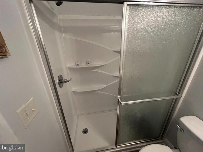 Building Photo - 85 Pennsylvania Ave