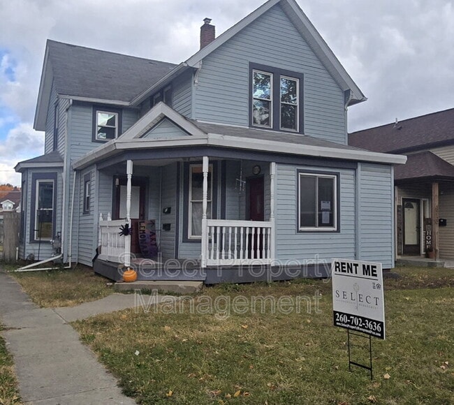 Primary Photo - 611 1/2 Prospect Ave