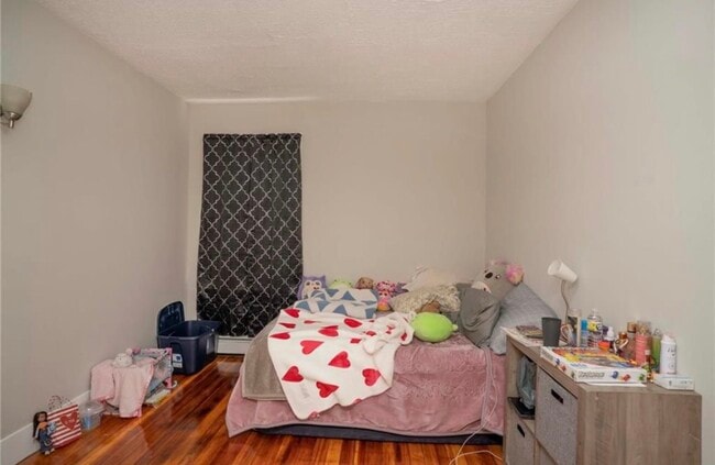 Building Photo - 64-66 Health Ave