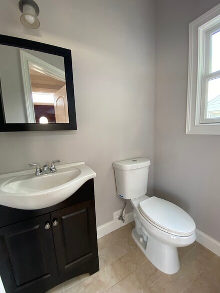 Half bath first floor - 29 Pleasant Ave