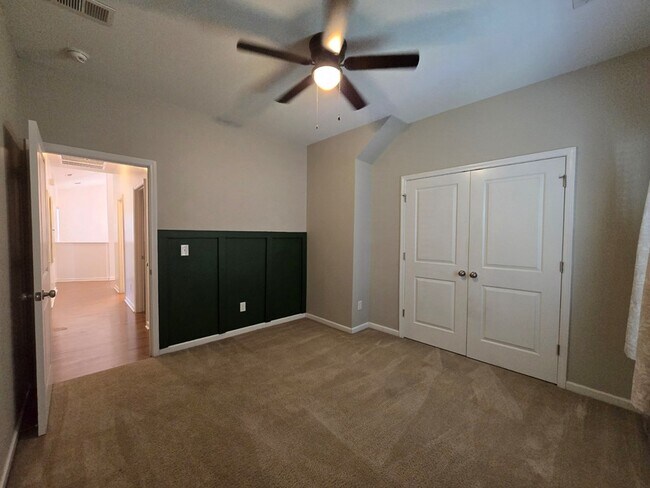 Building Photo - 1760 Musket Trail