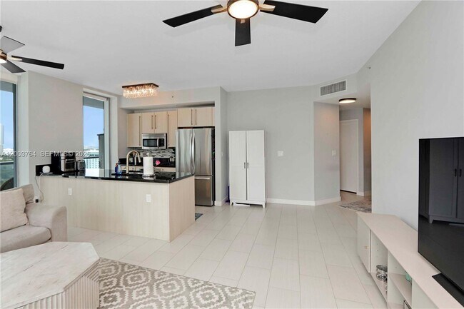 Building Photo - 79 SW 12th St