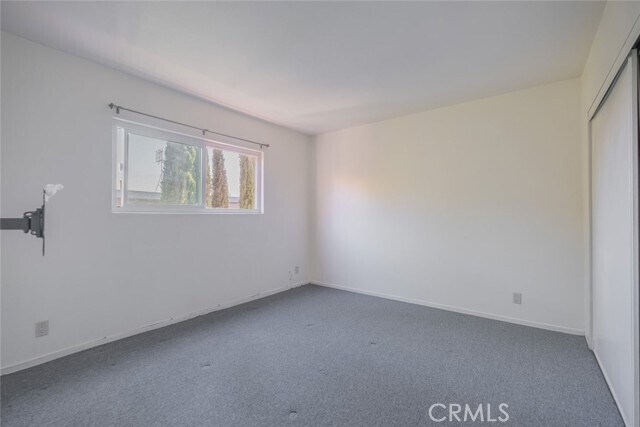 Building Photo - 1601 College View Dr