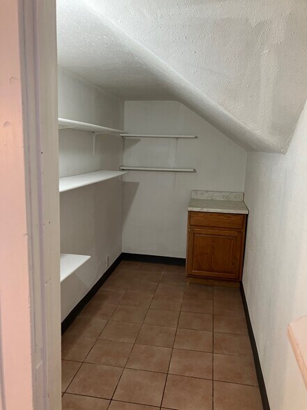 Pantry - 6013 12th Ave