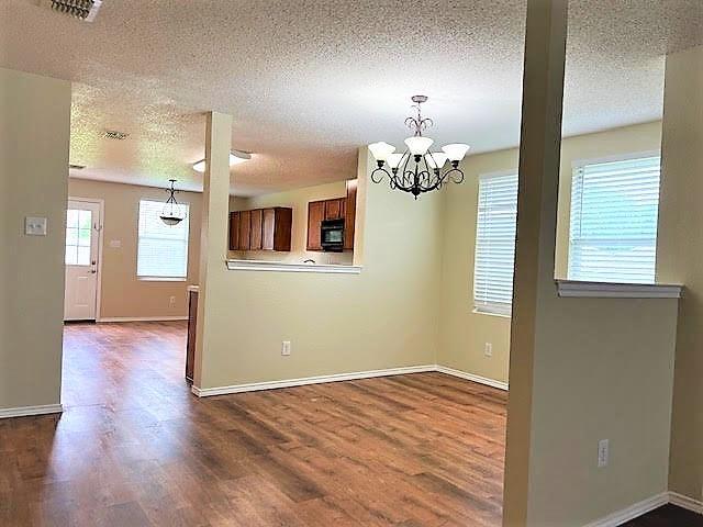 Building Photo - 714 Kinston Ct