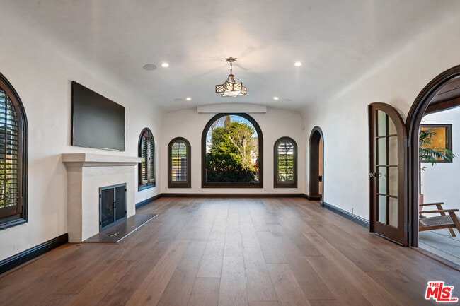 Building Photo - 4265 Denny Ave