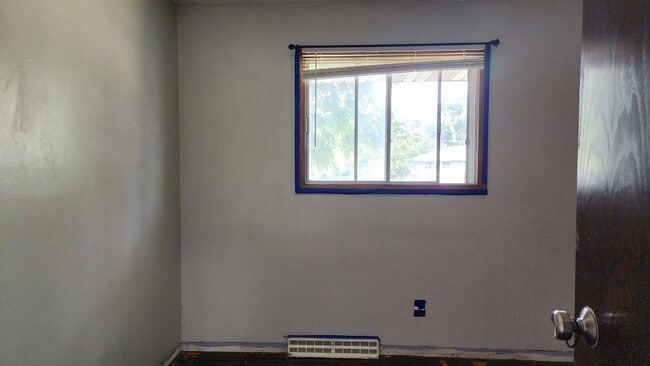 Building Photo - 2419 Adler Cir
