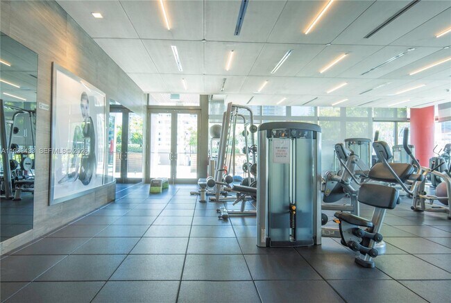 Building Photo - 1080 Brickell Ave