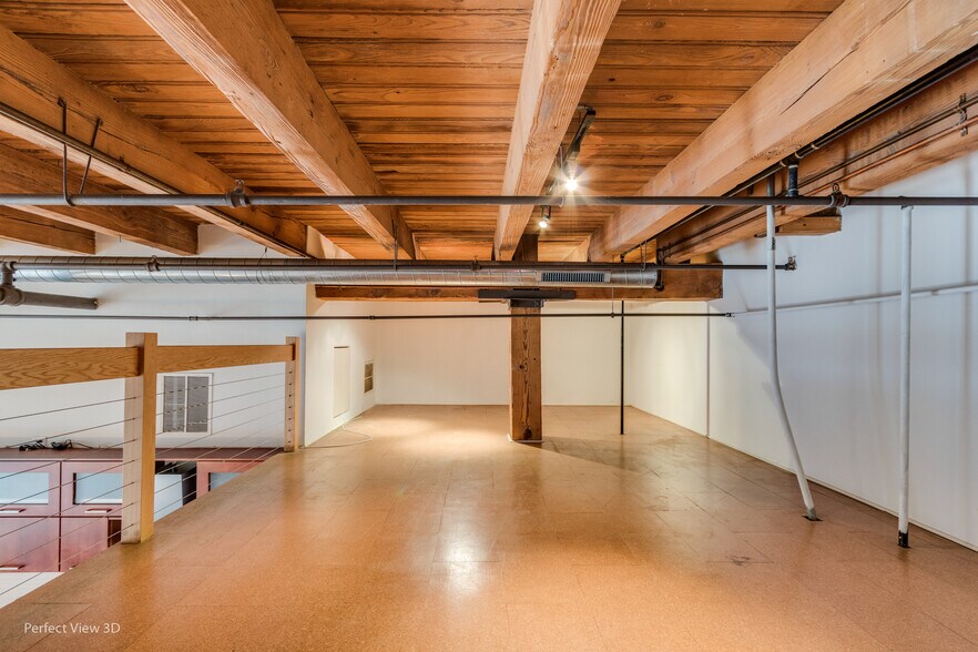 Building Photo - 612 N Oakley Blvd