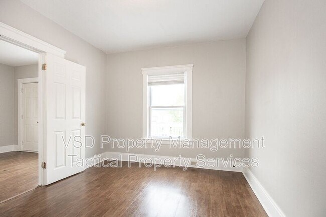 Building Photo - 4409 Bucyrus Ave