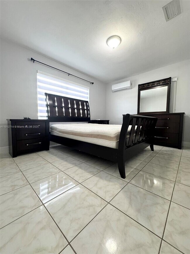 Building Photo - 6174 W 14th Ave