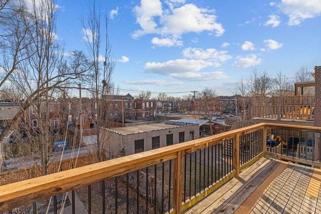 Building Photo - High end, 3 bedroom single family home in The Grove!