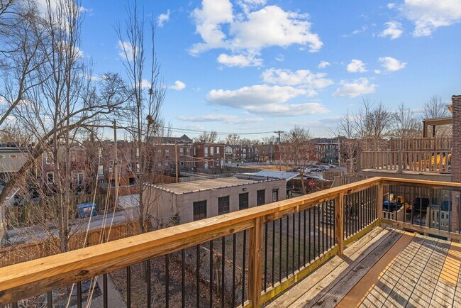 Building Photo - MOVE-IN SPECIAL | Updated 3BR Home in The Grove w/ Finished Basement + Yard