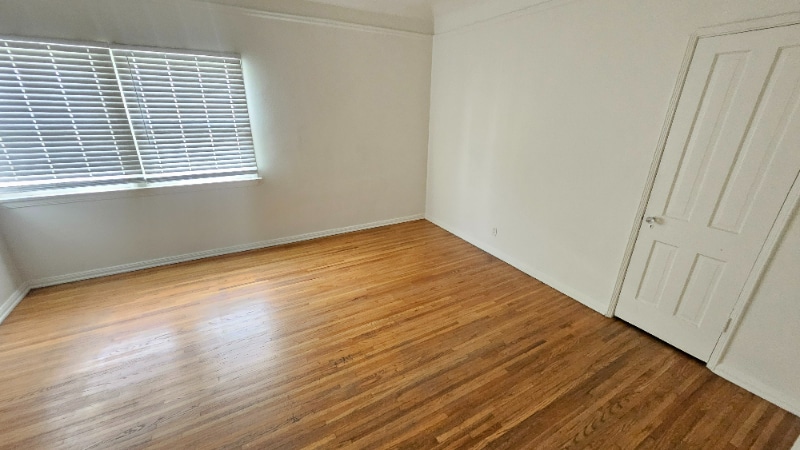 Building Photo - 224 S Tower Dr