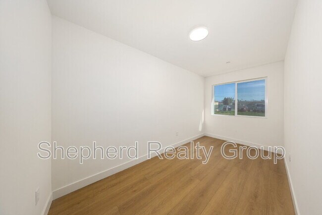 Building Photo - 7721 Janet Ave