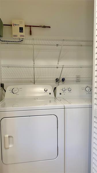 Building Photo - 400 SW 9th St