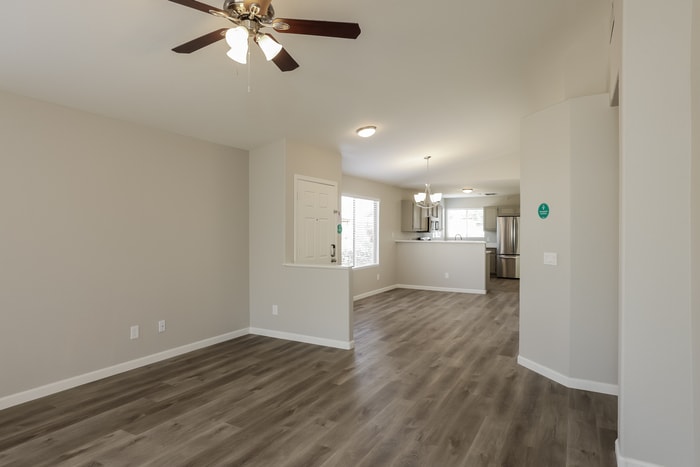 Building Photo - 15850 N 32nd Way