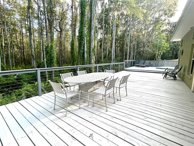 Building Photo - 10662 Crystal Springs Ct