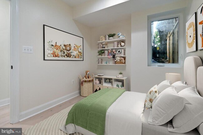 Building Photo - 1232 Trinidad Ave NE