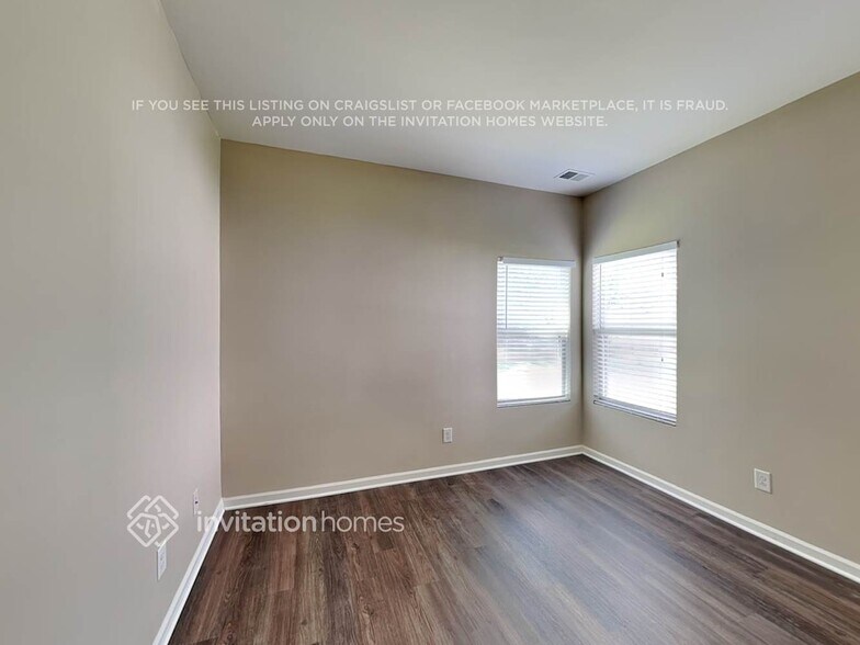Building Photo - 128 Gilden Way