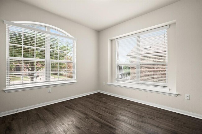 Building Photo - 610 Puerta Vallarta Ln