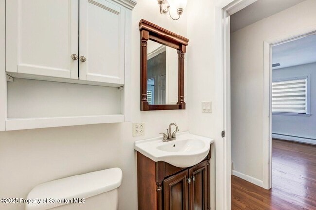 Building Photo - 107 Carteret Dr