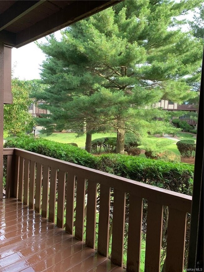 Building Photo - 565 Sierra Vista Ln