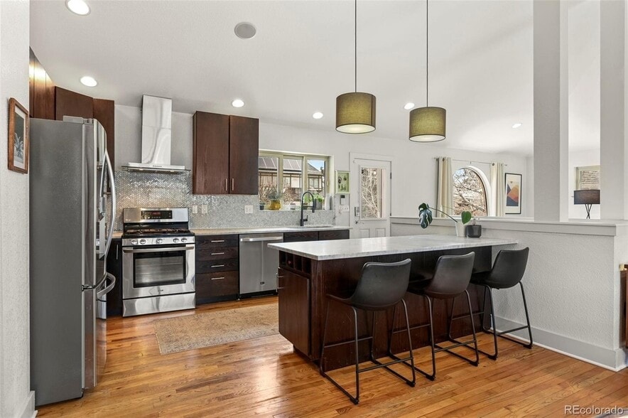 Kitchen - 2576 Krameria St