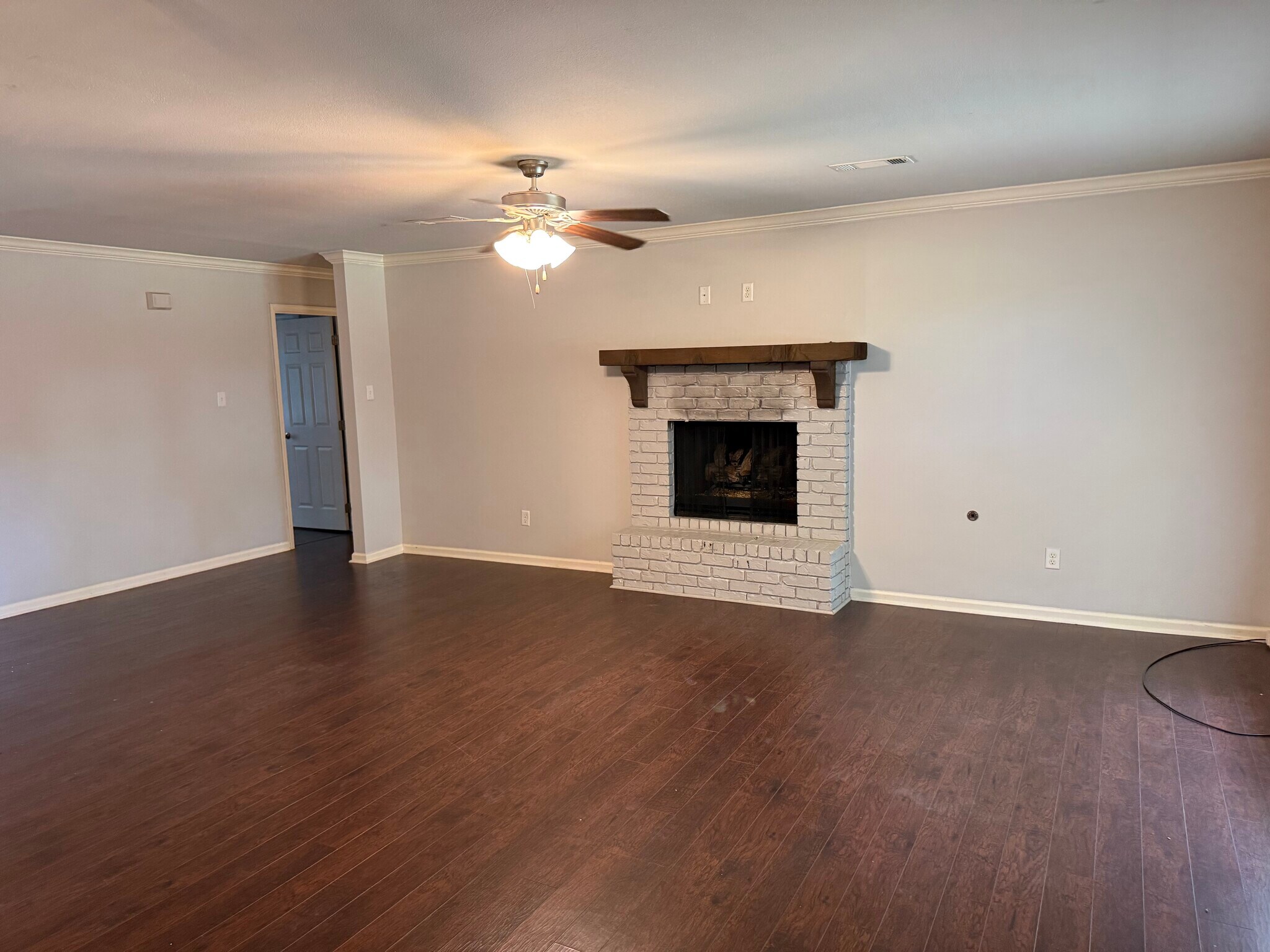 Building Photo - 5 Feldspar Court