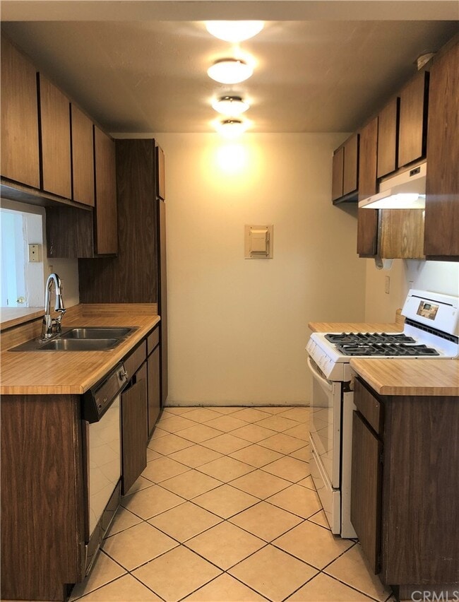 Building Photo - 6351 Riverside Dr
