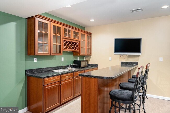 Building Photo - 4203 Talon Dr