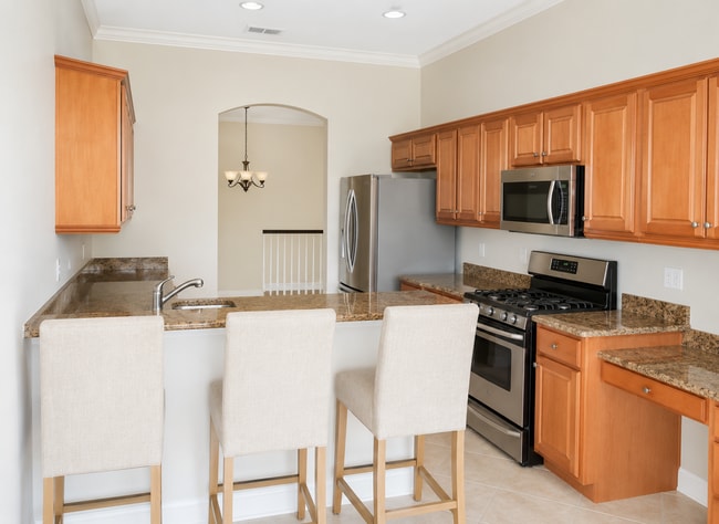 Building Photo - 8361 Miramar Way