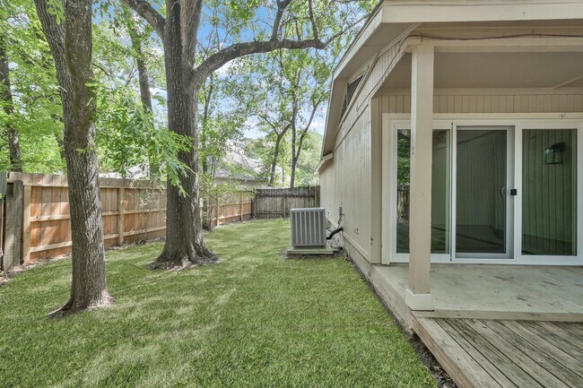 Building Photo - 21 Gambrel Oak Pl