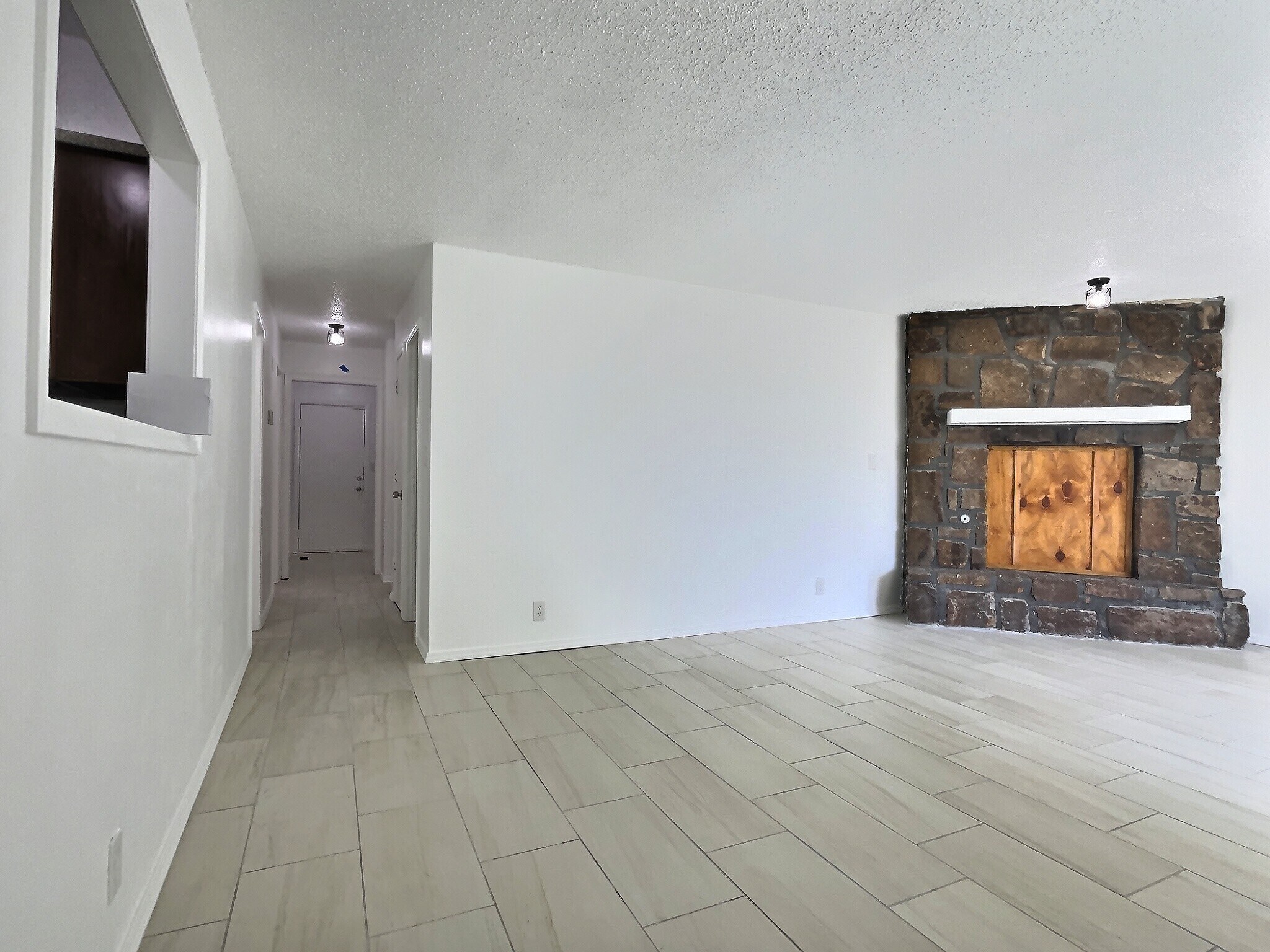 Building Photo - 3135 S 130th East Plz