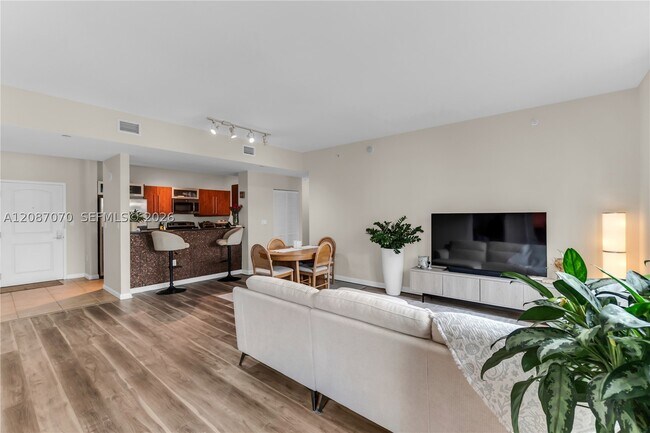 Building Photo - 7350 SW 89th St