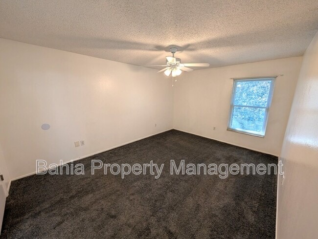 Building Photo - 14211 Shadow Moss Ln