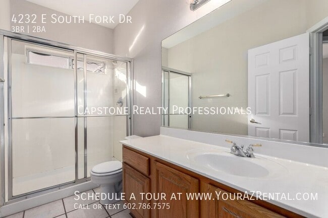 Building Photo - 4232 E South Fork Dr