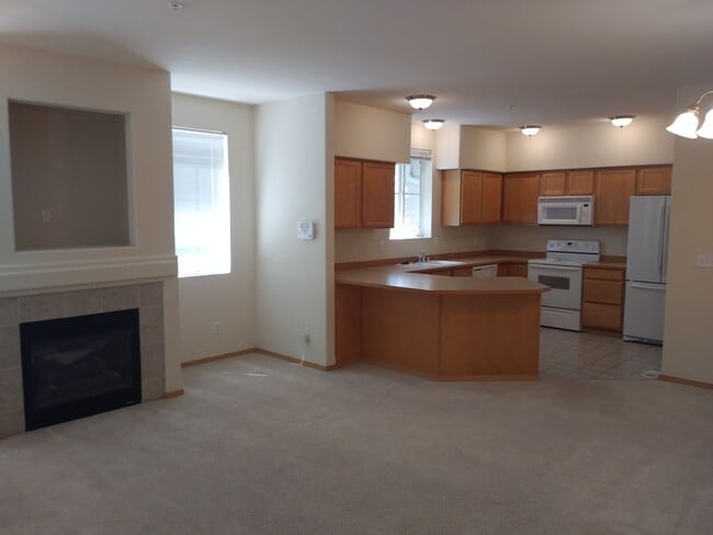 Building Photo - 2565 Evans Ct