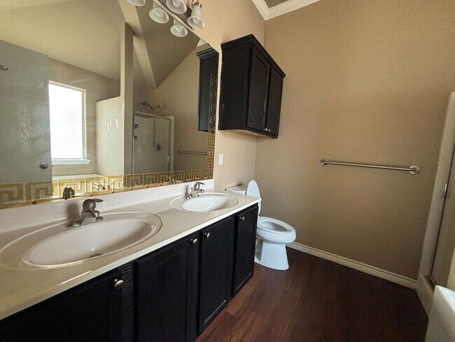 Building Photo - Charming 3BR House in Corpus Christi